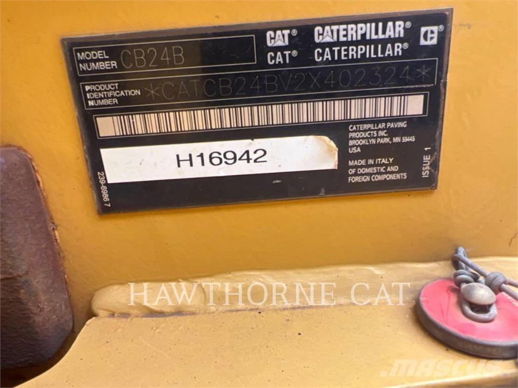 CAT CB24B Kompaktori zemlje