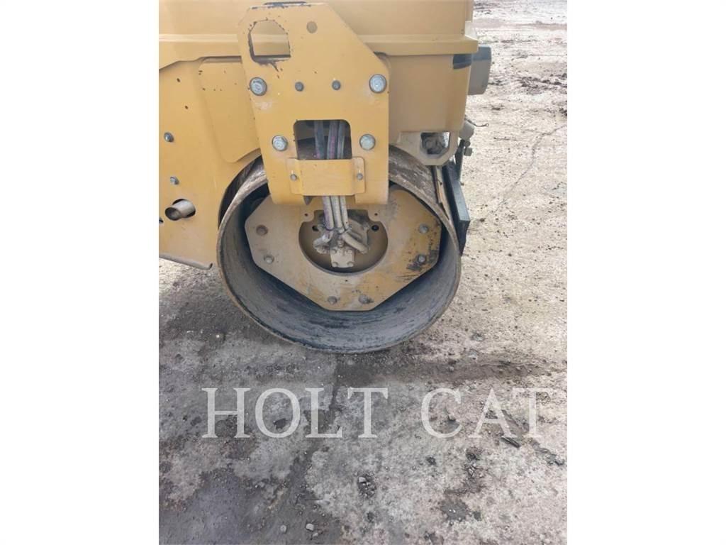 CAT CC4.0 Buldožeri na kotačima