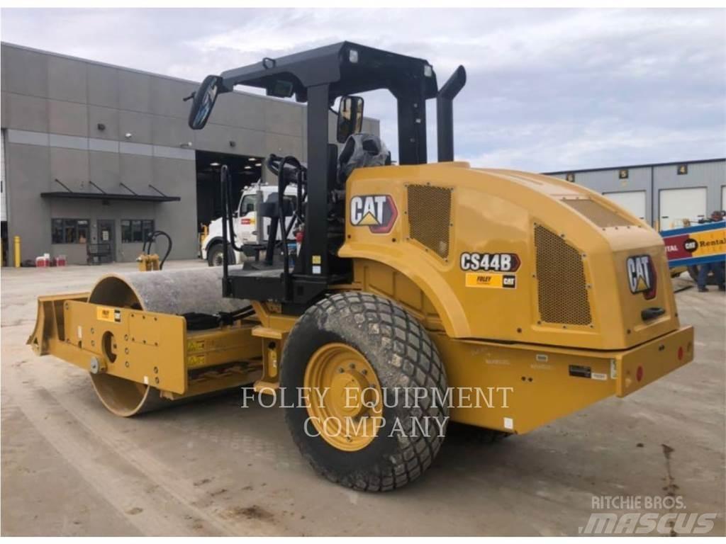 CAT CS44B Kompaktori zemlje