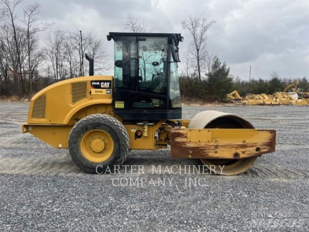 CAT CS44B Kompaktori zemlje