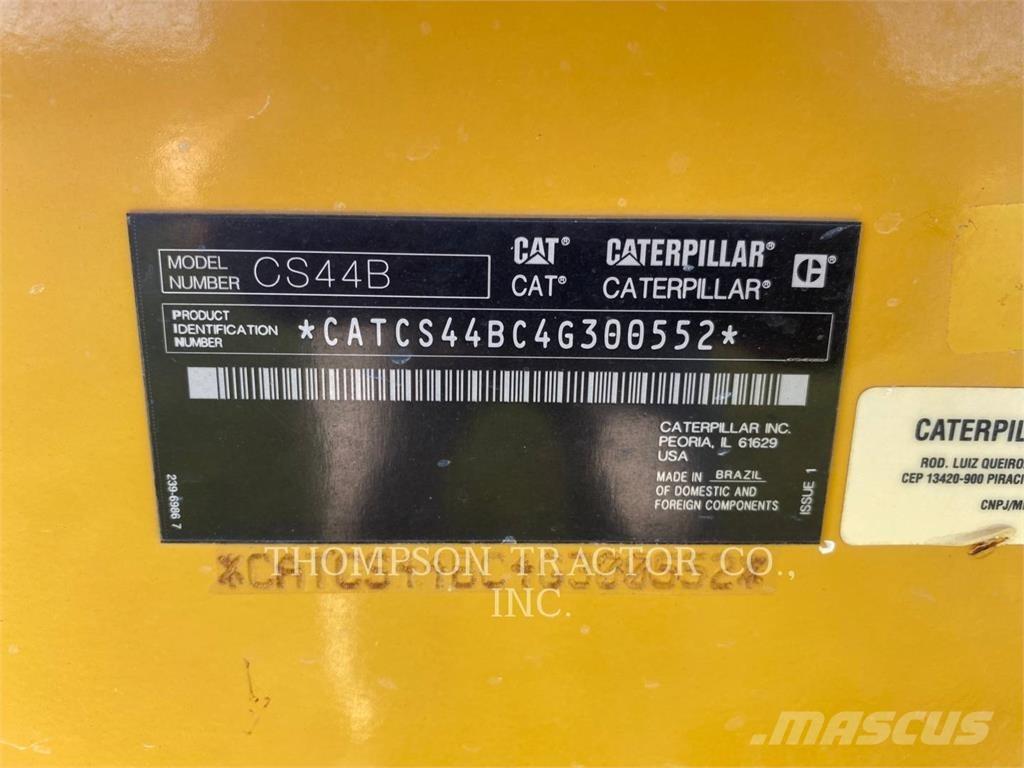 CAT CS44B Valjci sa jednim bubnjem