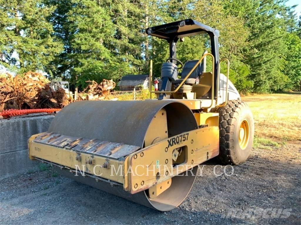 CAT CS533E Asfaltni finišeri