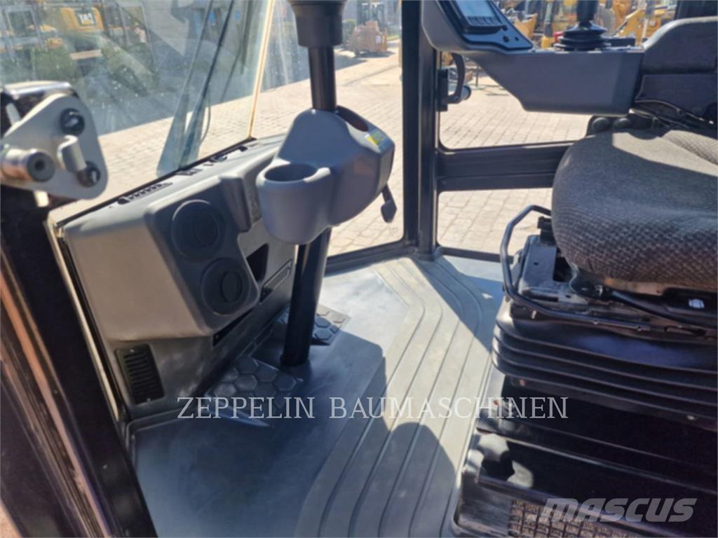 CAT CS66B Kompaktori zemlje