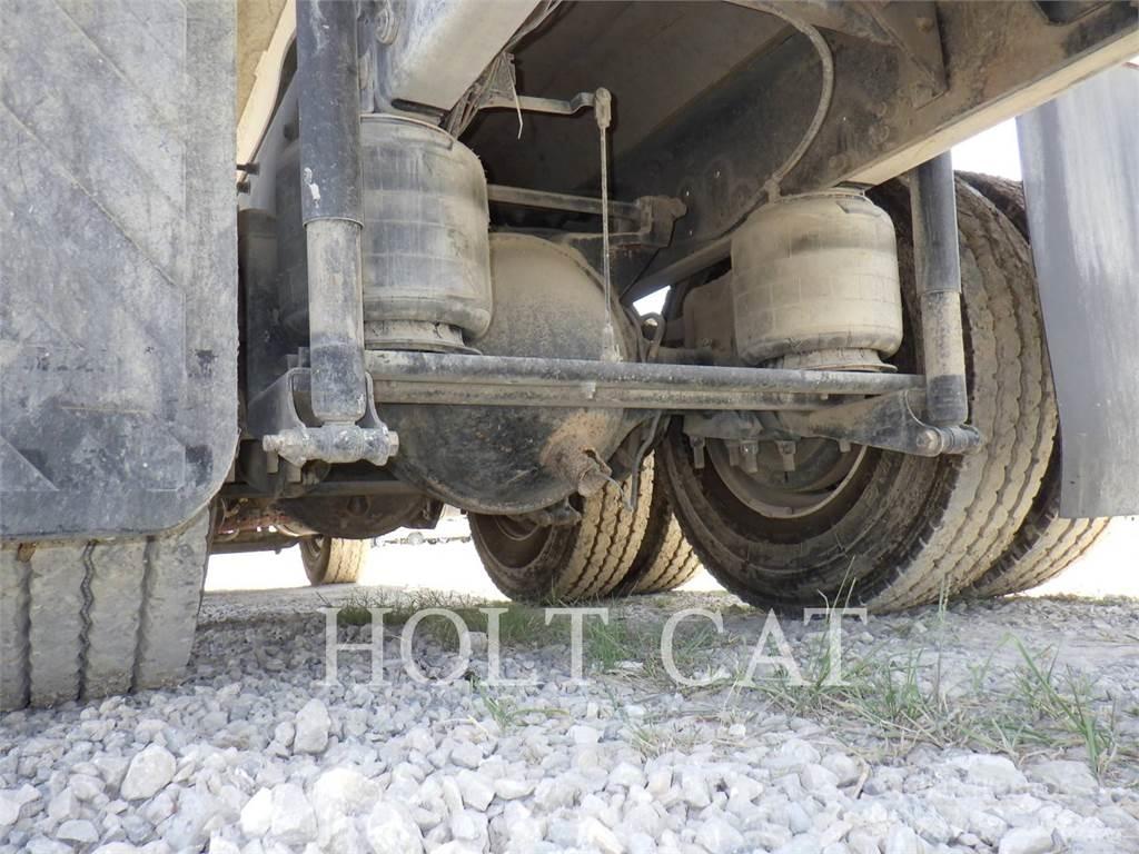 CAT CT660S Ostali kamioni
