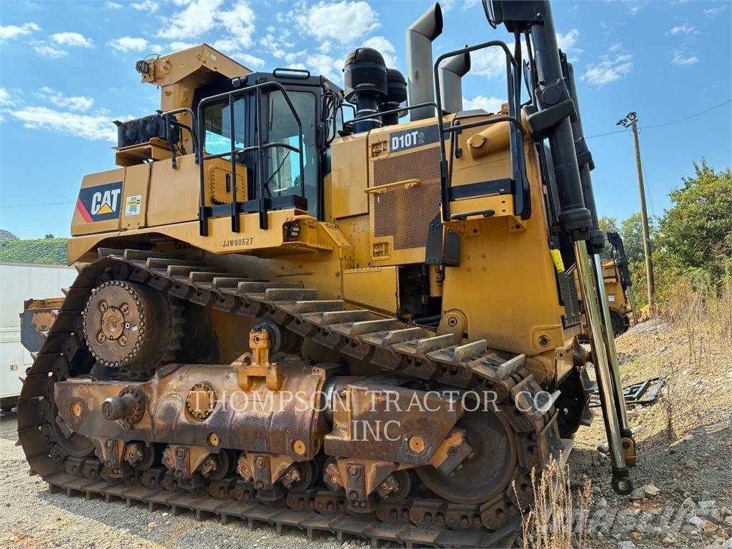 CAT D 10 T 2 Buldožeri gusjeničari
