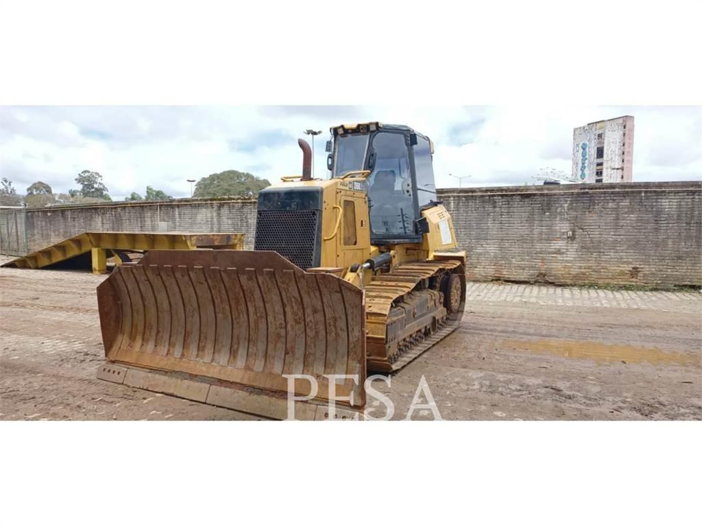 CAT D 6 K2 Buldožeri gusjeničari