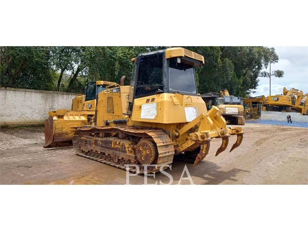 CAT D 6 K2 Buldožeri gusjeničari