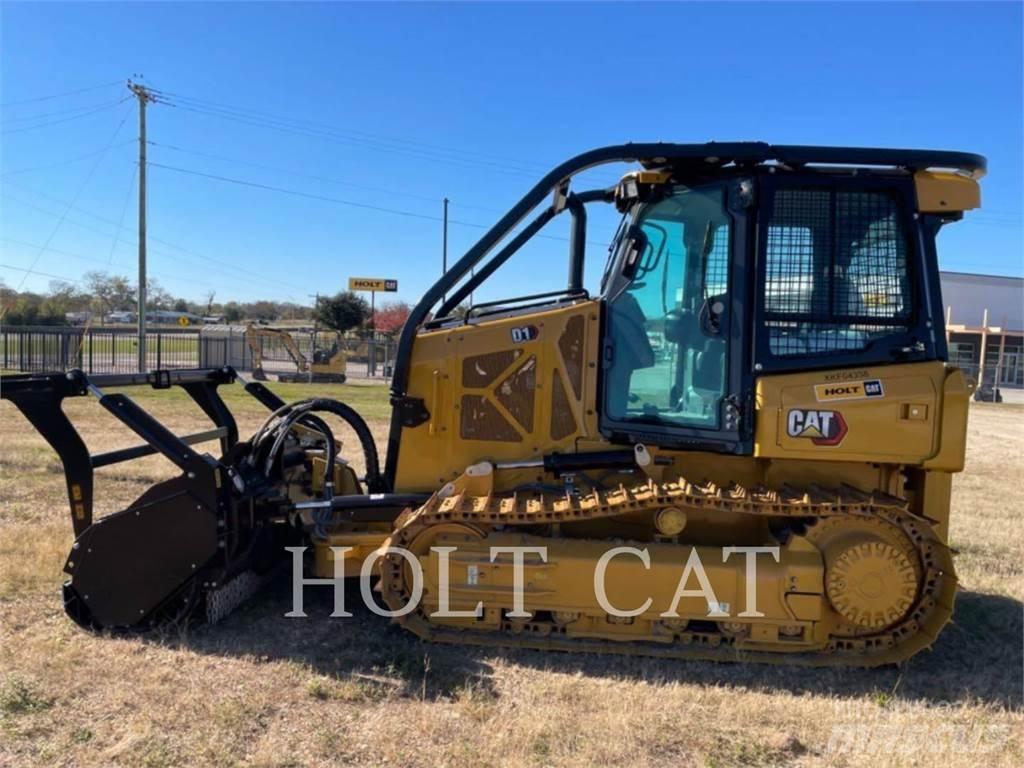 CAT D1 MULCHER Buldožeri gusjeničari