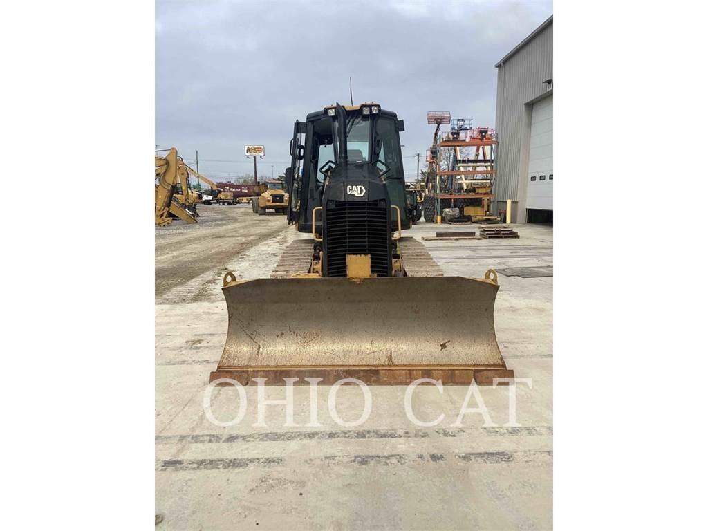 CAT D1 XL Buldožeri gusjeničari
