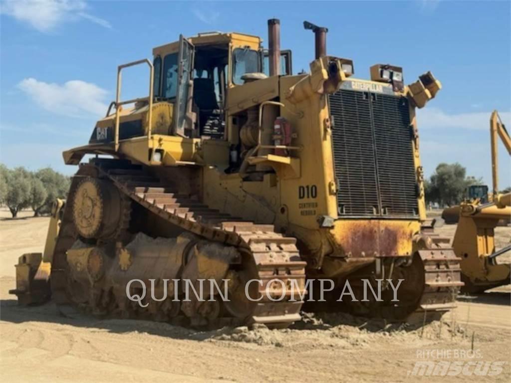 CAT D10 Buldožeri gusjeničari