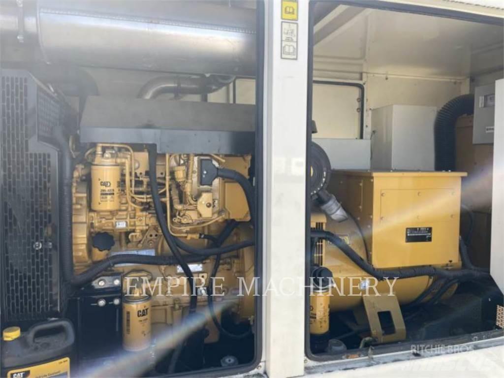 CAT D100 Dizel agregati