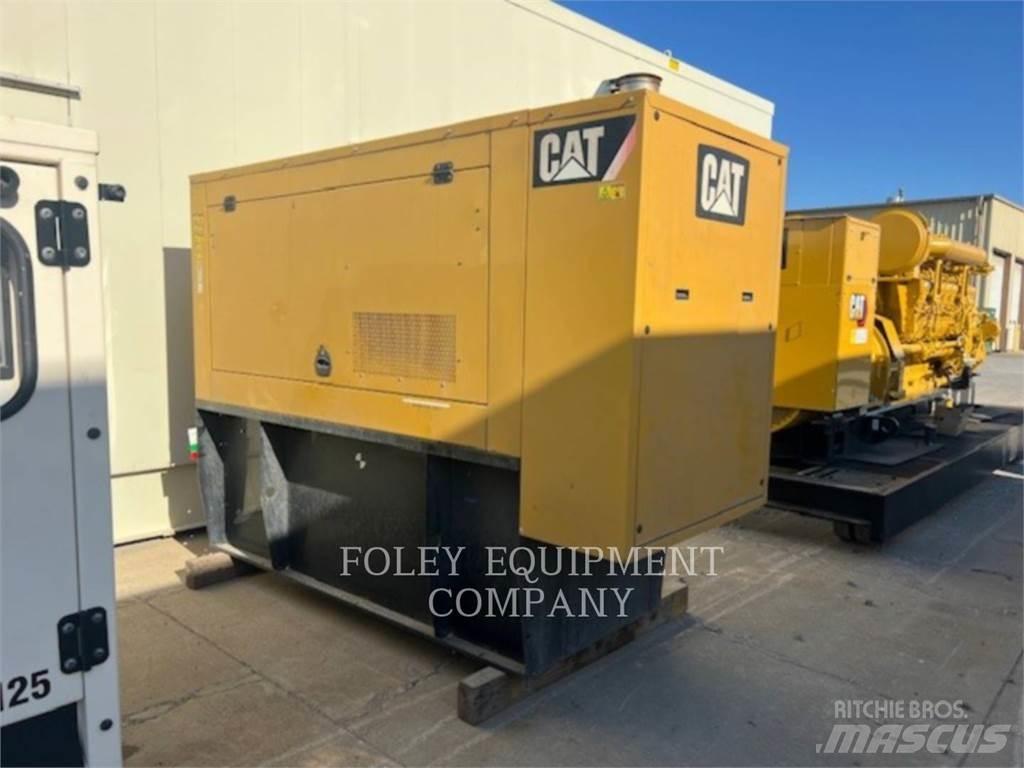CAT D100 Dizel agregati