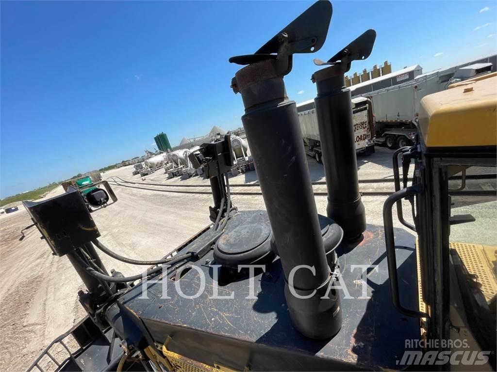 CAT D10R Buldožeri gusjeničari