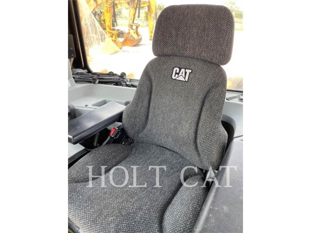 CAT D10T MS Buldožeri gusjeničari