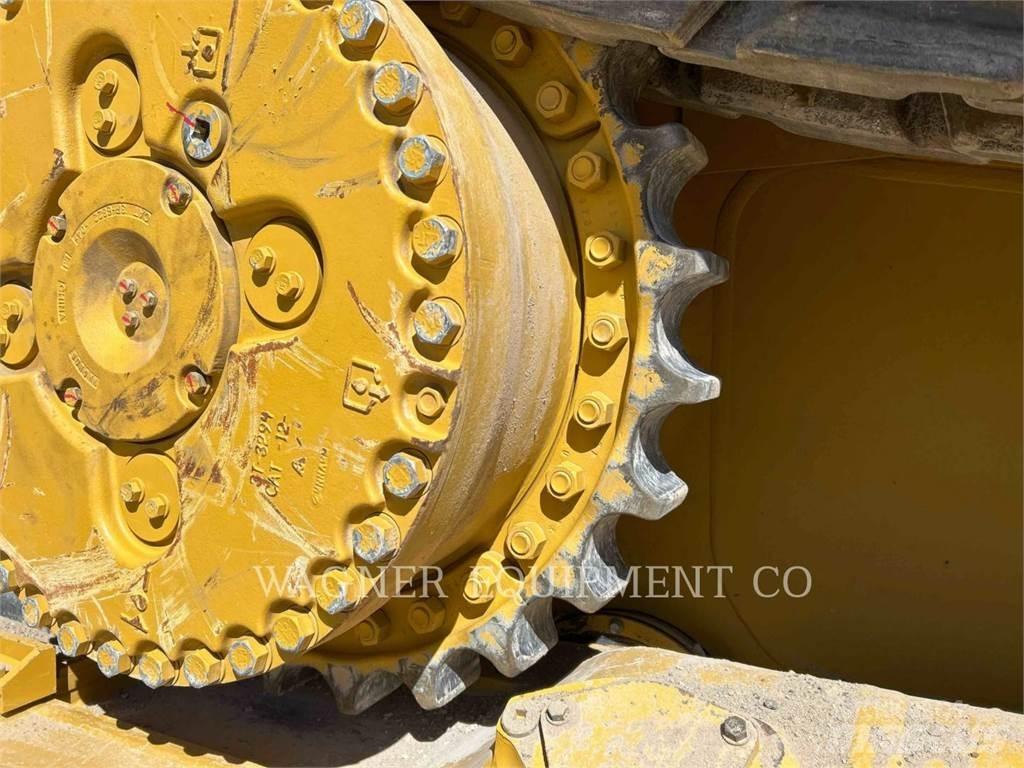 CAT D10T2 Buldožeri gusjeničari