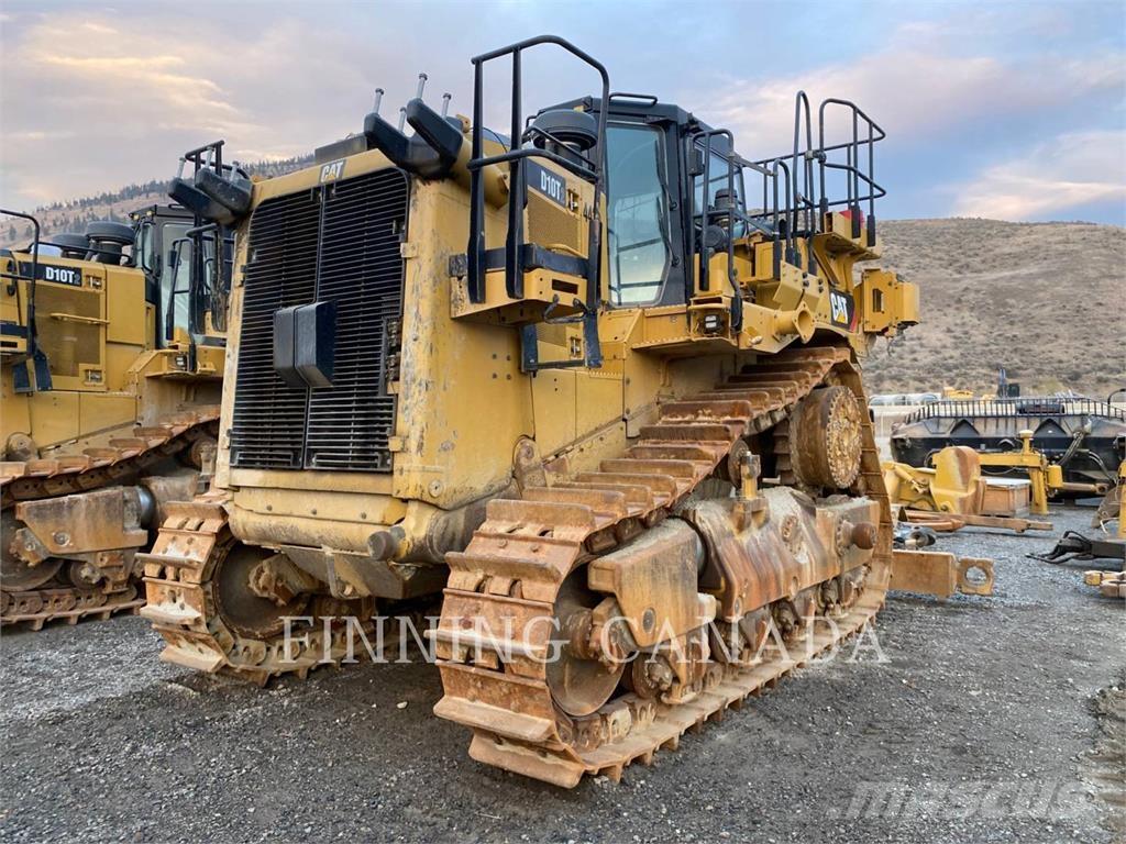 CAT D10T2 Buldožeri gusjeničari