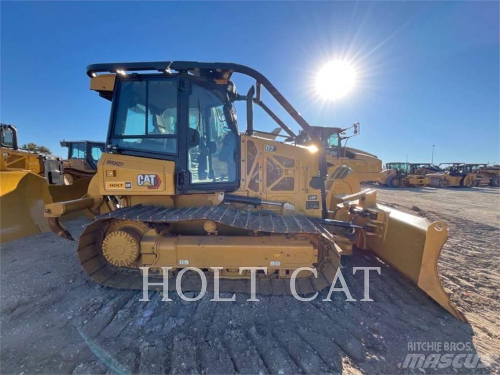 CAT D2 LGPCAB Buldožeri gusjeničari