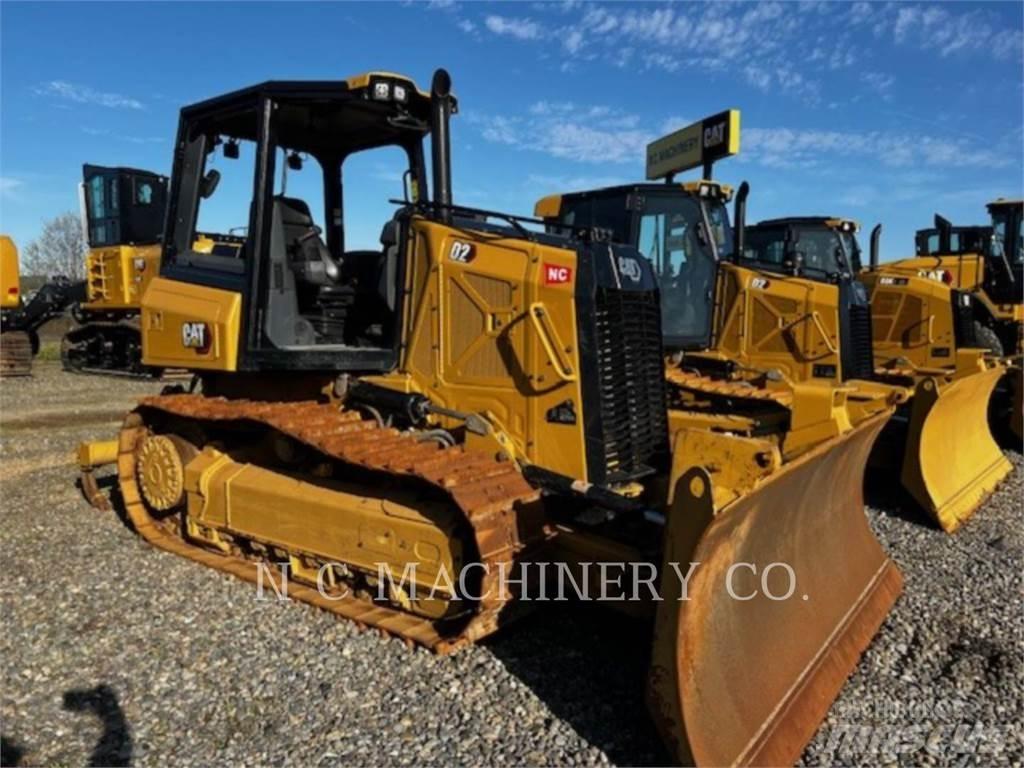 CAT D2 XLCN Buldožeri gusjeničari