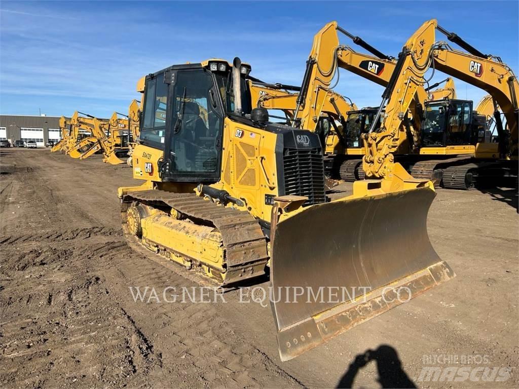 CAT D3 Buldožeri gusjeničari