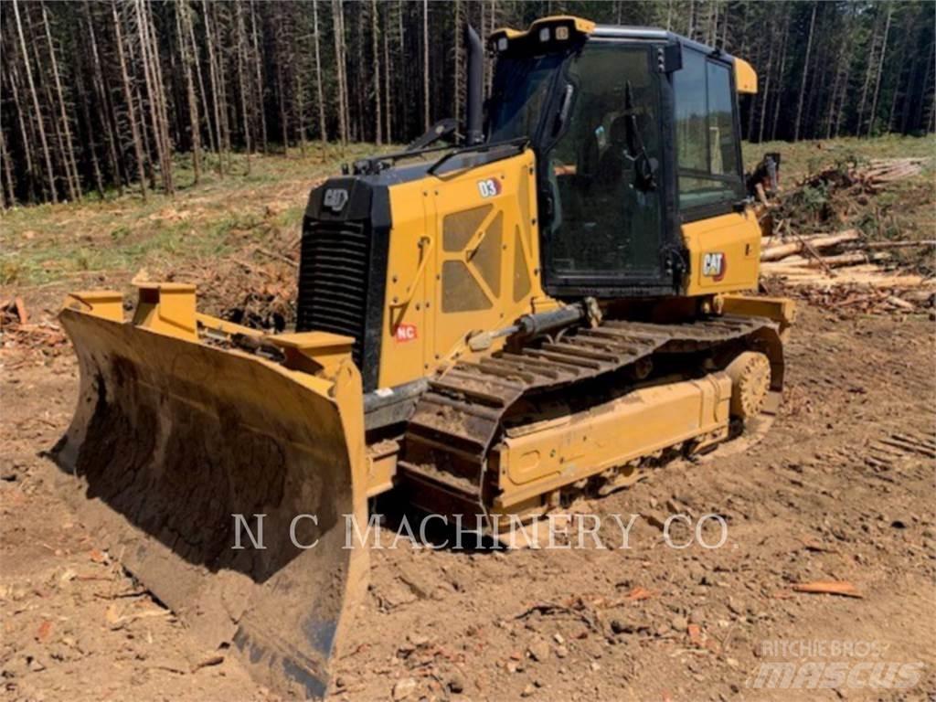 CAT D3 Buldožeri gusjeničari