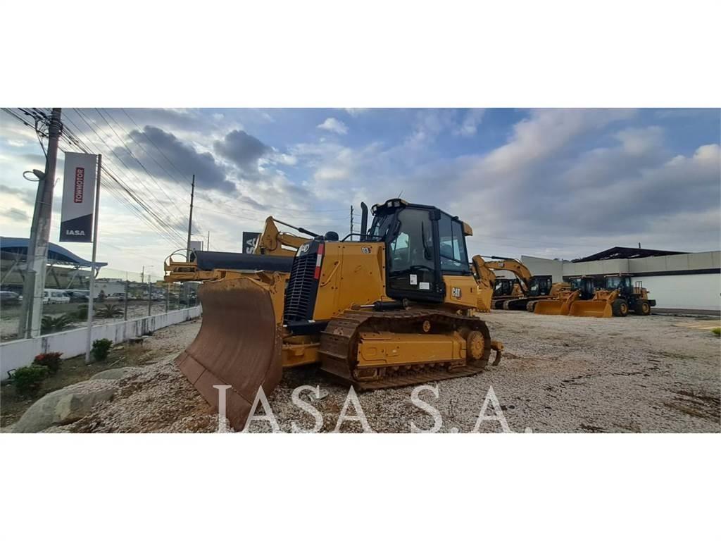CAT D3-12 Buldožeri gusjeničari