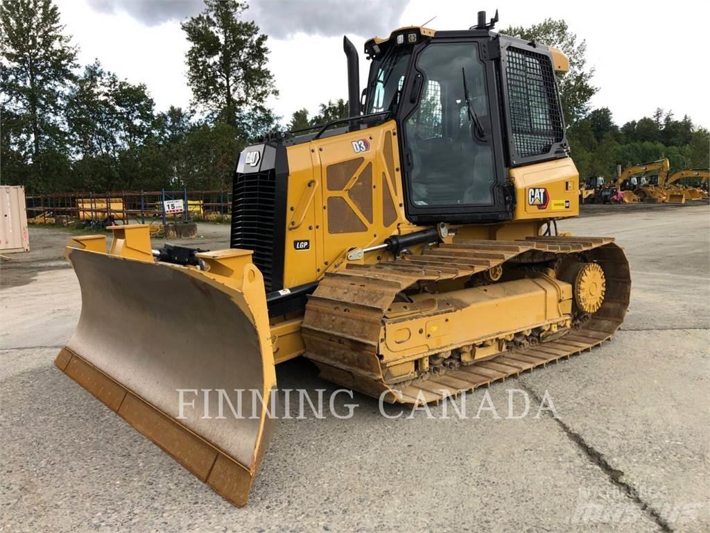 CAT D3-12 Buldožeri gusjeničari