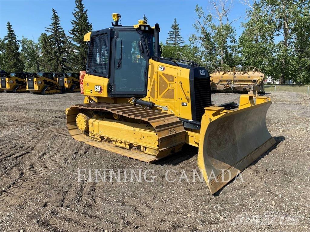 CAT D3-12 Buldožeri gusjeničari