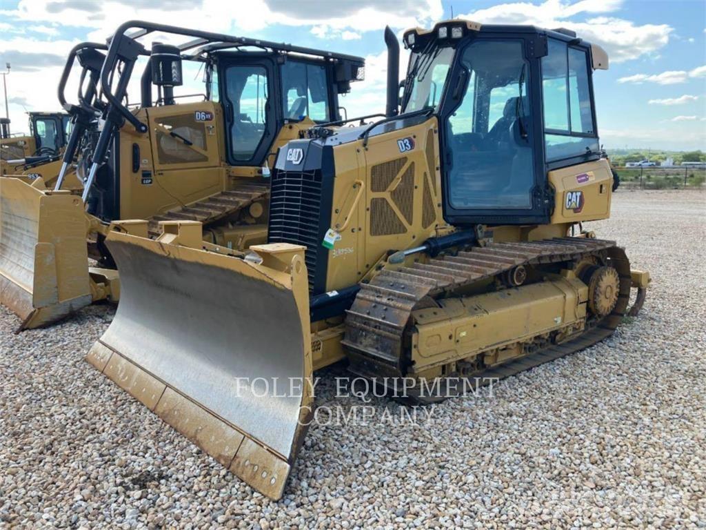 CAT D3-12I Buldožeri gusjeničari