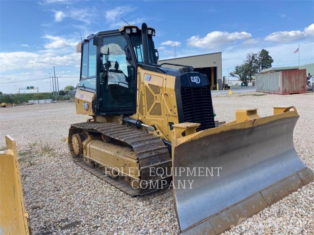 CAT D3-12I Buldožeri gusjeničari