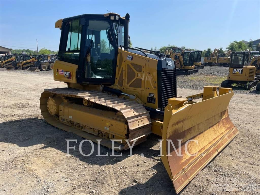 CAT D3-12LGP Buldožeri gusjeničari