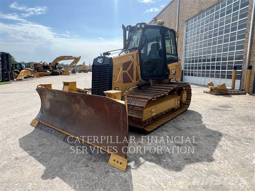 CAT D3-12LGP Buldožeri gusjeničari