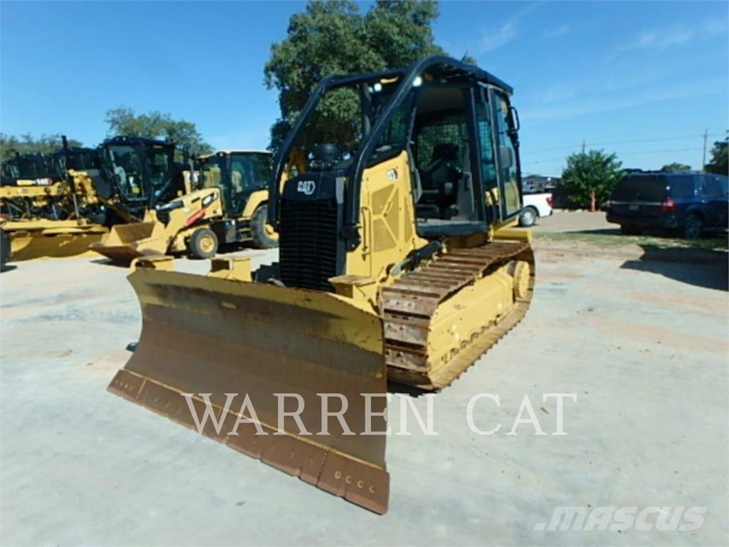 CAT D3 ARO Buldožeri gusjeničari