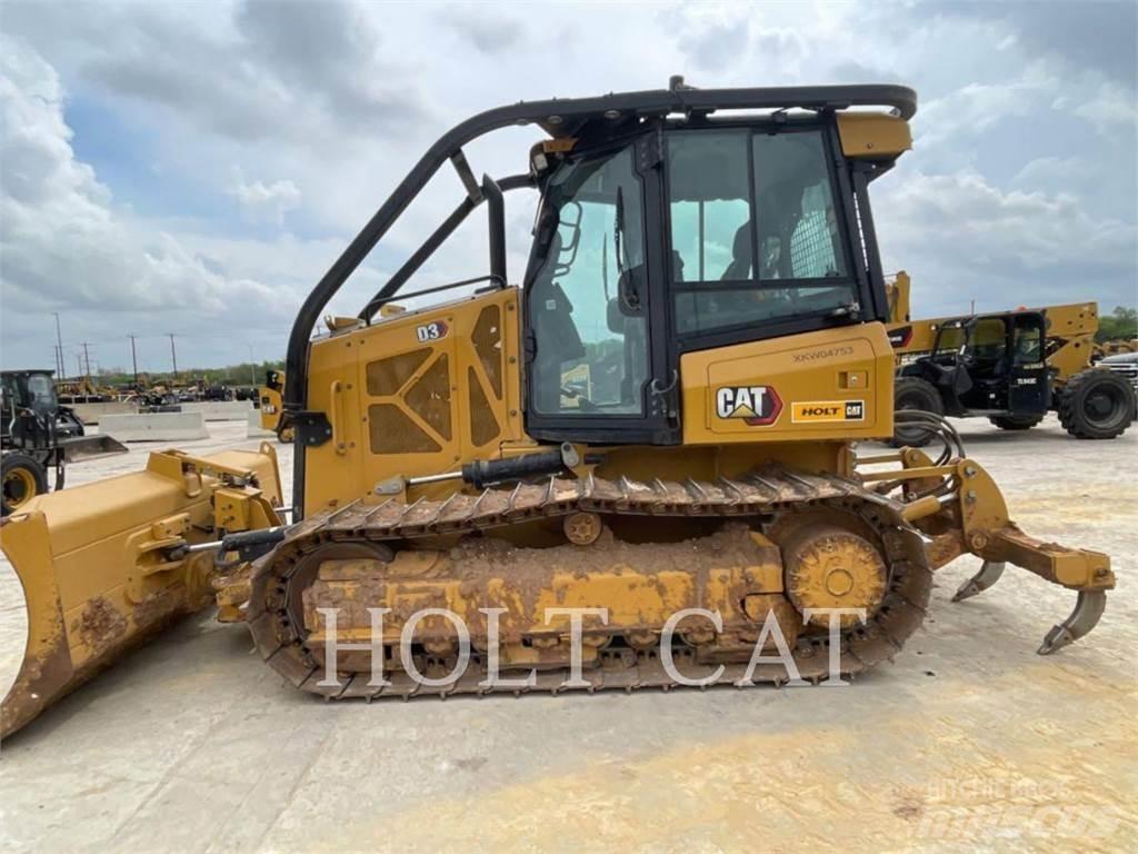 CAT D3 CAB3 Buldožeri gusjeničari