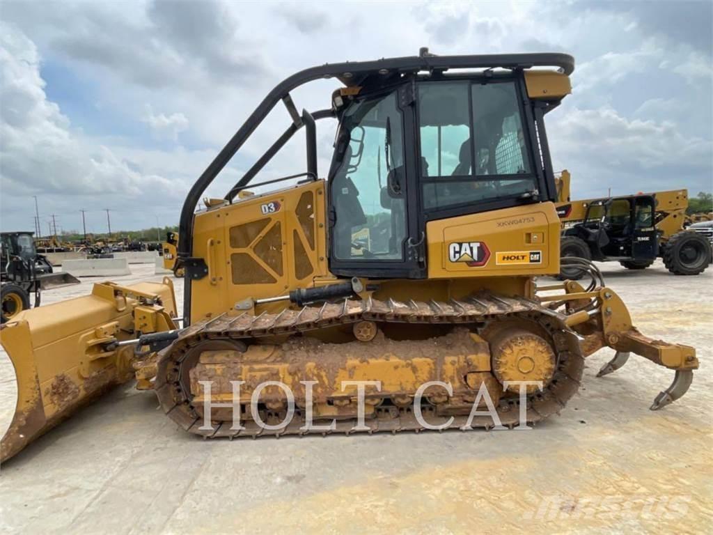 CAT D3 CAB3 Buldožeri gusjeničari