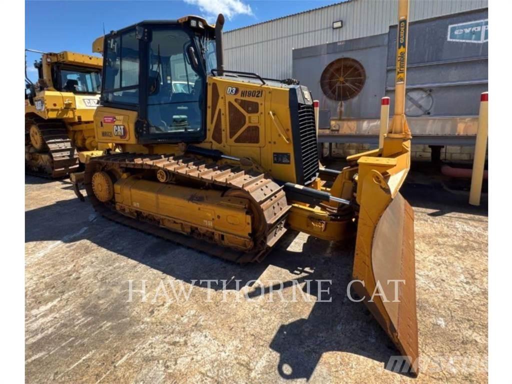 CAT D3 EW Buldožeri gusjeničari
