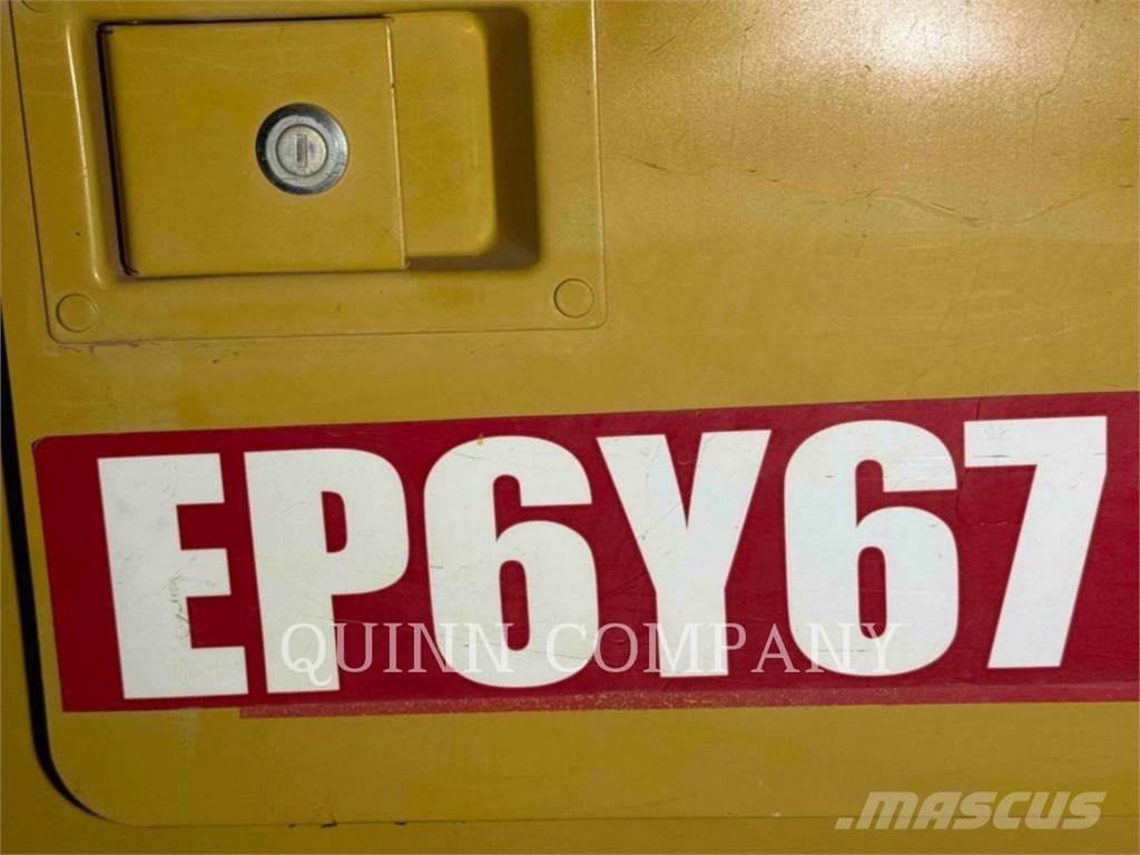 CAT D3 LGP Buldožeri gusjeničari