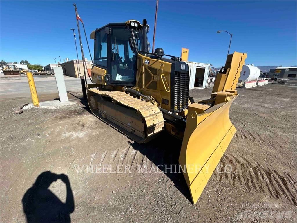 CAT D3 XL Buldožeri gusjeničari