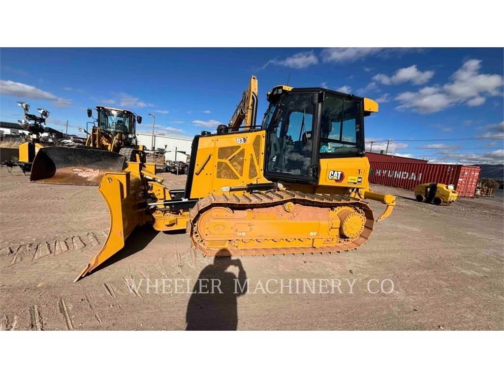 CAT D3 XL Buldožeri gusjeničari