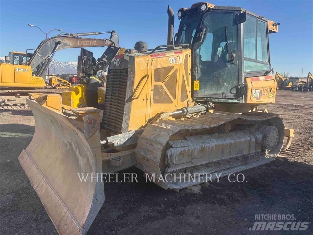CAT D3 XL Buldožeri gusjeničari