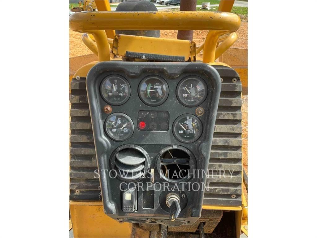 CAT D3GLGP Buldožeri gusjeničari