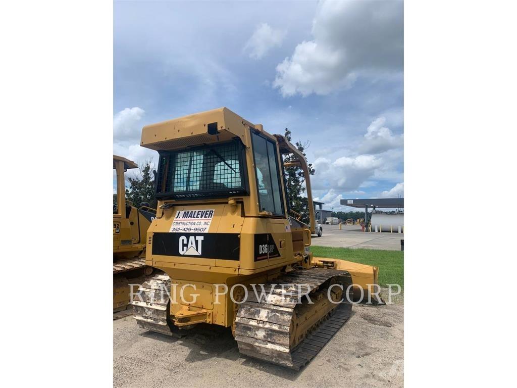CAT D3GLGP Buldožeri gusjeničari
