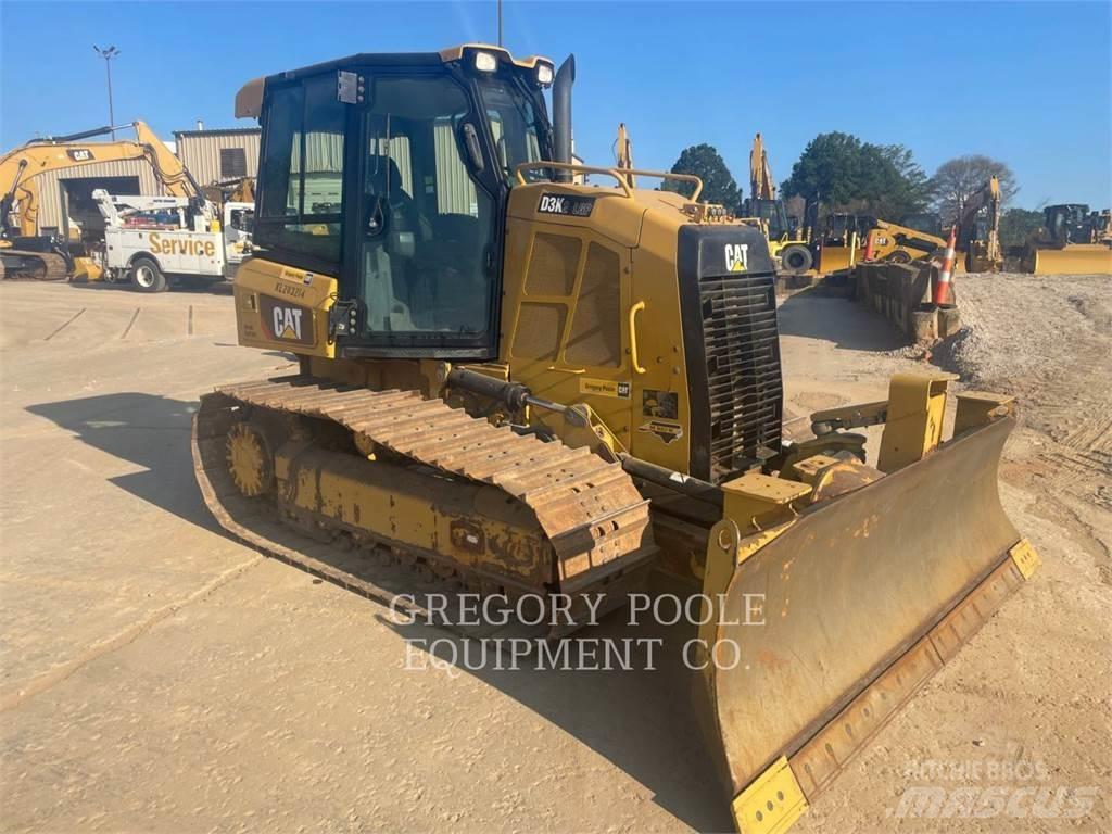 CAT D3K2LGP Buldožeri gusjeničari