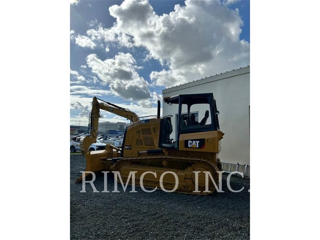 CAT D3K2XL Buldožeri gusjeničari