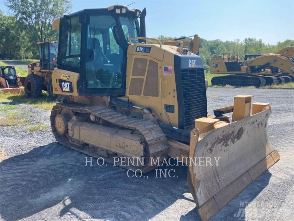 CAT D3K2XL Buldožeri gusjeničari
