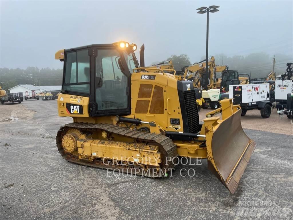 CAT D3K2XL Buldožeri gusjeničari