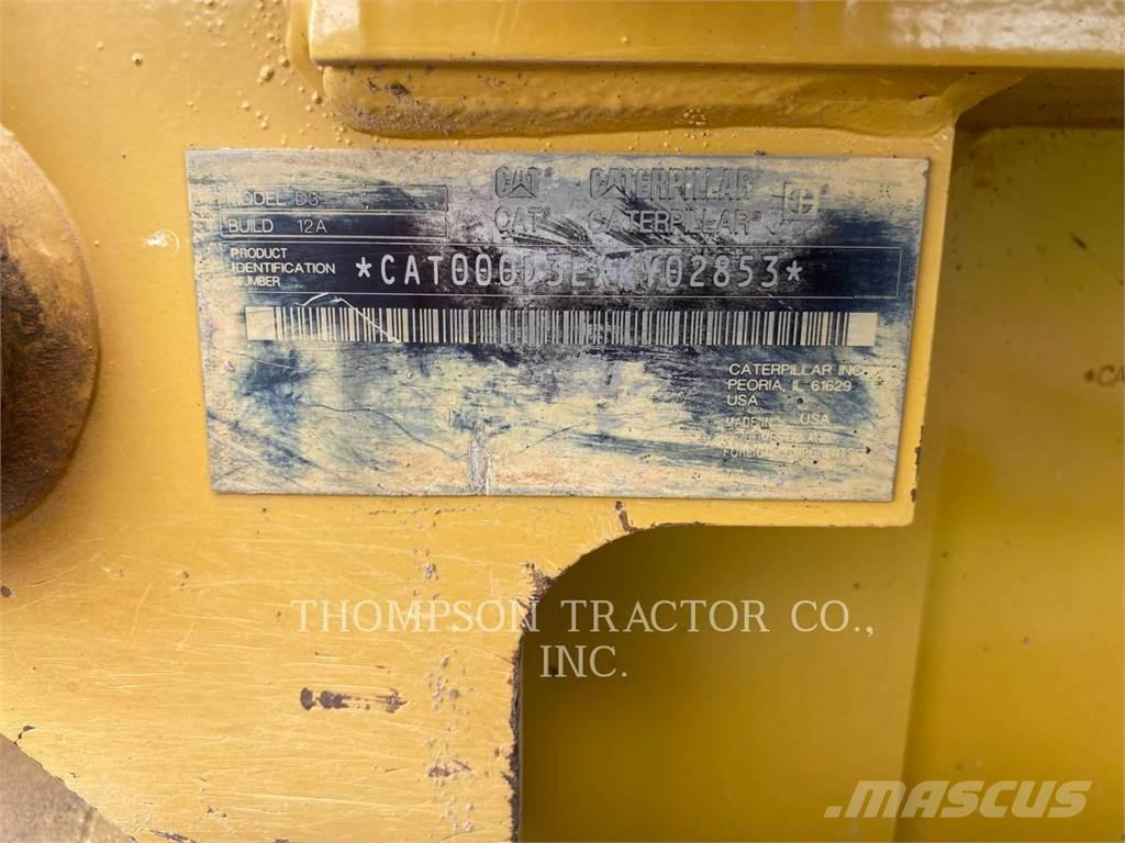 CAT D3LGP Buldožeri gusjeničari