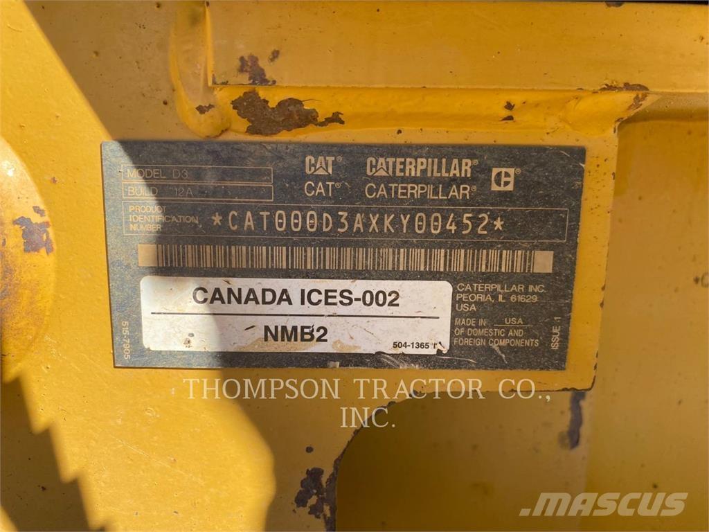 CAT D3LGP Buldožeri gusjeničari