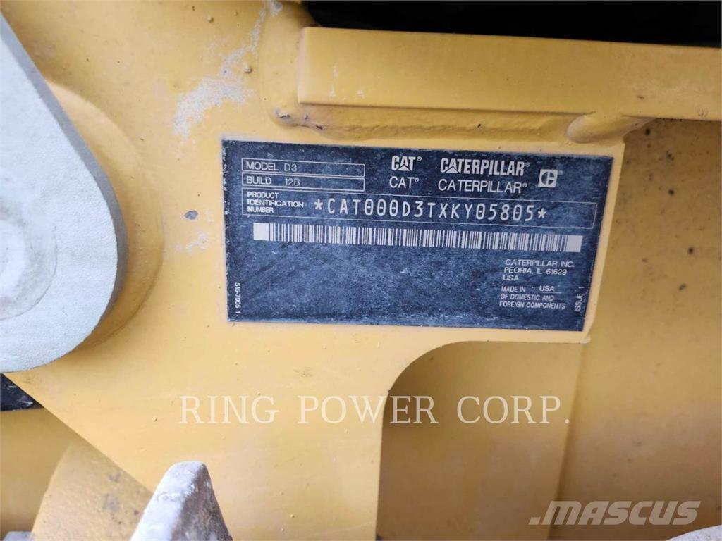 CAT D3LGPEW Buldožeri gusjeničari