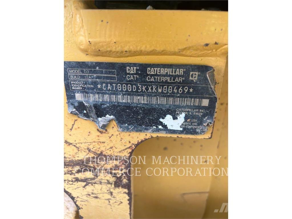 CAT D3XL Buldožeri gusjeničari