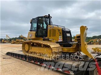 CAT D4 Buldožeri gusjeničari